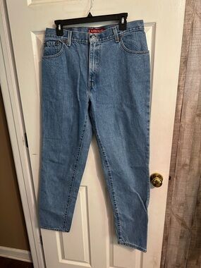 Levi's Classic Relaxed 550 Light Blue Jeans with Red Label